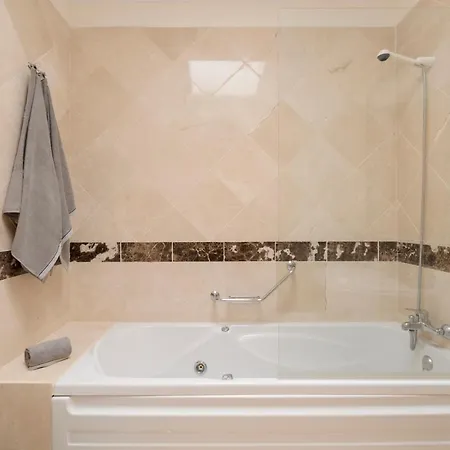 Luxury Maria Private Heated Pool Free Car Except Christmas *