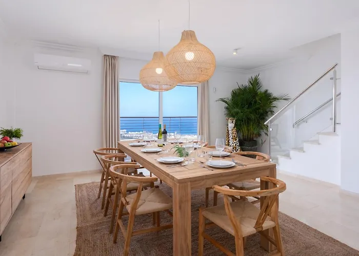 Vila Luxury Maria Private Heated Pool Free Car Except Christmas Costa Adeje (Tenerife)