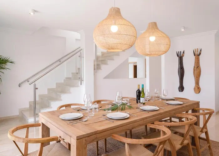 Luxury Maria Private Heated Pool Free Car Except Christmas * 아데제